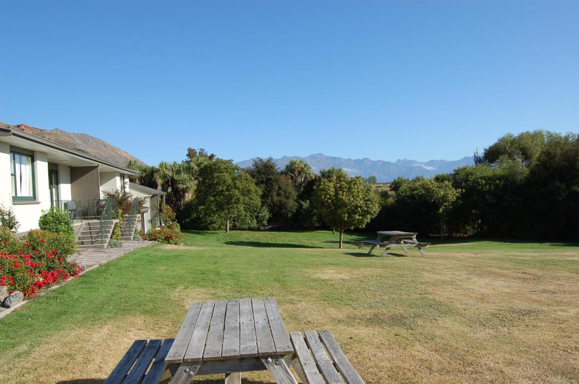 Wanaka Top 10 Holiday Park エクステリア 写真